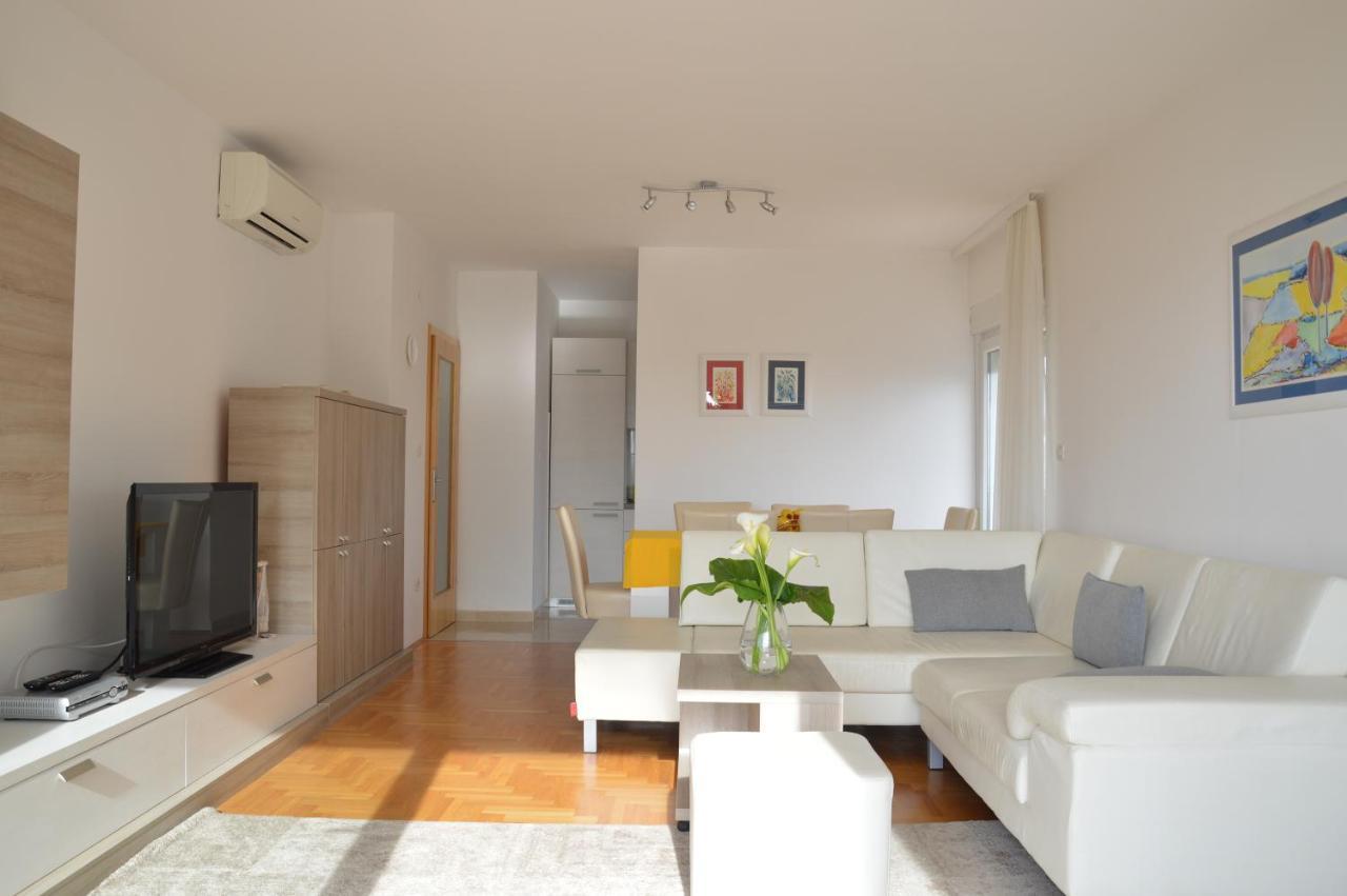 Apartment Silvija Sea View Umag Exterior foto